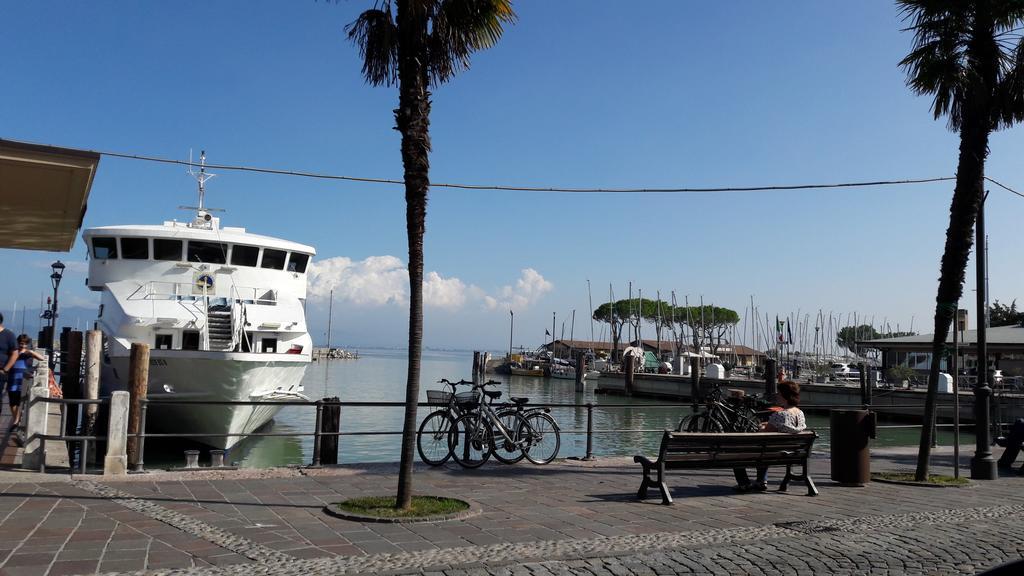 Villaggio Esmera Desenzano del Garda Exterior photo